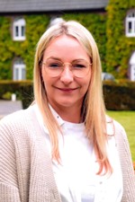 Jana Johannsen Burg Winnenthal